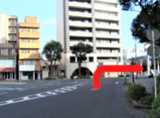 【「鹿児島中央駅」からお越しのお客さま】
甲南高校前から斜め右方向に進みます。