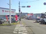 「和多田駅」を越えてすぐ、セカンドストリートの斜め前です。