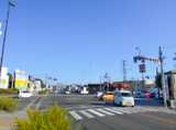会津方面からは国道49号線と内環状線の交差点（『菜根屋敷』交差点）を直進してください。