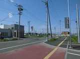 恵み野駅を出て、右方向へ3分ほど歩いてお進みください。