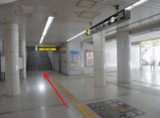＜地下鉄鶴見緑地線をご利用のお客さま＞
地下鉄鶴見緑地線「京橋駅」の改札を出て左に進み、
3番出口からコムズガーデン地上へ出てまっすぐお進みください。