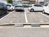 カリエモータープール3番・5番をご利用下さい。
駐車場は「堺市北区中百舌鳥町４丁201-1カリエモータープール」とナビご検索下さい。