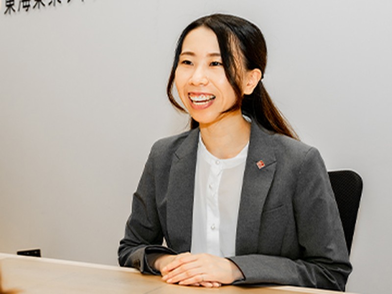 常にお客さまの立場に立ち、大切な将来のために悩みや思いに寄り添った誠実な対応をいたします。
