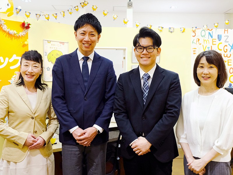 幅広い年齢層のスタッフが在籍、全員がFP資格を保有!