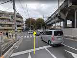 交差点「東浅川」そのまま東側に直進し、道なりに約5分歩きます。